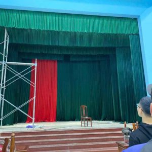 Phông nhung hội trường giá rẻ tại Hà Nội - Chất lượng tốt, lắp đặt đúng kỹ thuật