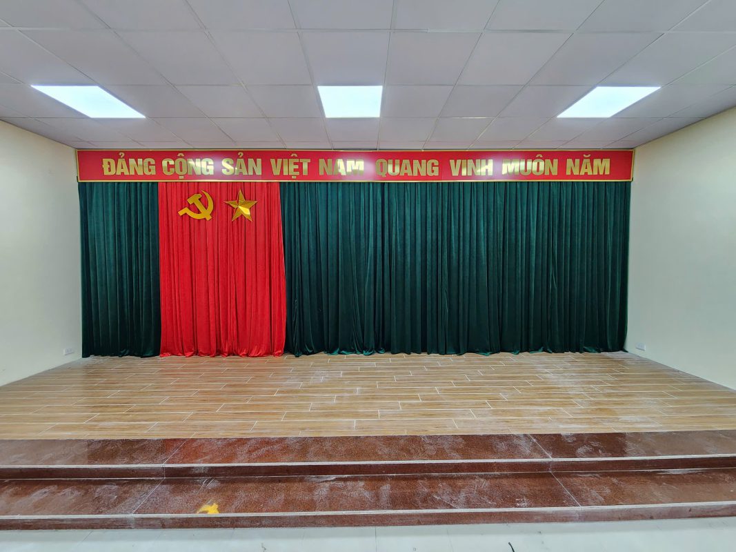 Rèm Zada