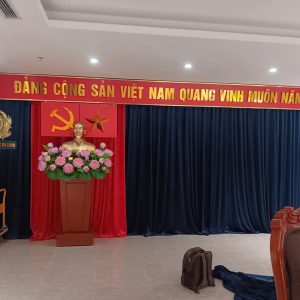Phông Hội Trường Kết Hợp Màn LED Tại Hà Nội Có Gì Đặc Biệt?