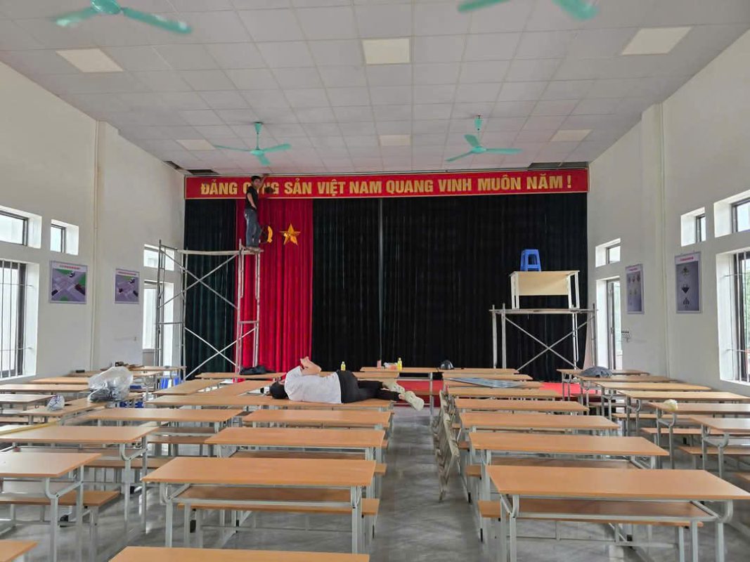 Rèm Zada